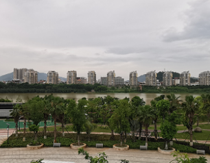 開放型濱水生態(tài)公園帶給游客更多觀賞體驗(yàn)