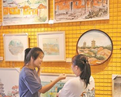 舉辦愛心畫廊 培養(yǎng)特殊孩子就業(yè)創(chuàng)業(yè)能力
