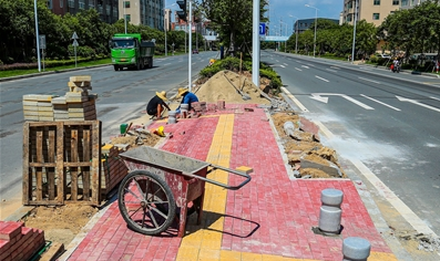 進(jìn)行道路安全隱患整治 今年已整治12處隱患點(diǎn)