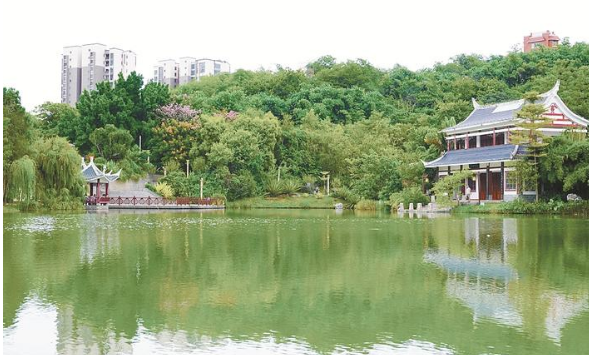 正是秋游登高好時(shí)候 驅(qū)車到漳州幾處名山觀光看景