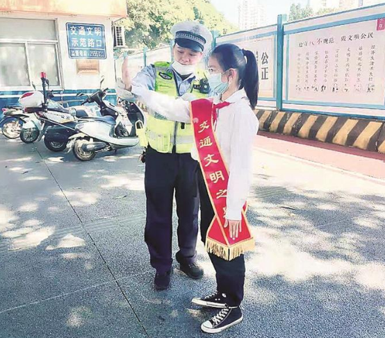 提高學(xué)校交通安全工作水平 創(chuàng)造良好文明交通環(huán)境