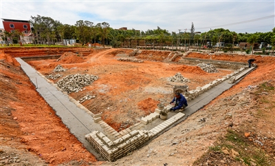 寶蓋鎮(zhèn)鄭厝村正加快建設(shè)球場(chǎng) 預(yù)計(jì)一個(gè)多月后完工