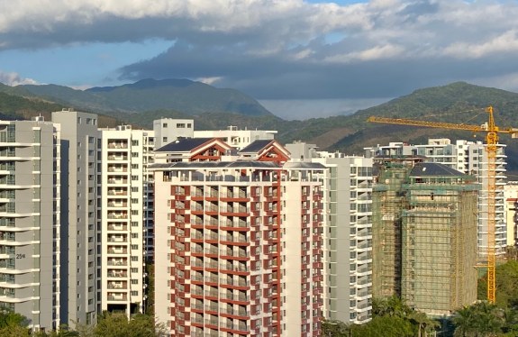 實(shí)行超高層建筑決策責(zé)任終身制 建立隱患排查信息系統(tǒng)