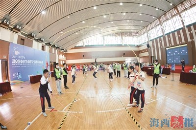 跳繩錦標(biāo)賽在翔安區(qū)舉行 各路小“繩”童同場(chǎng)競(jìng)技 