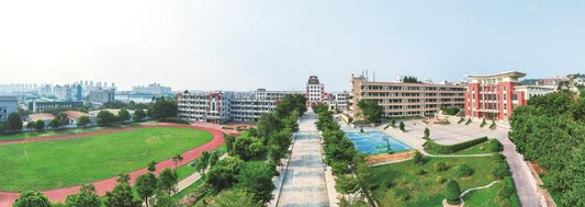 龍文中學(xué)加強(qiáng)校園創(chuàng)建工作 注重學(xué)生日常思想引導(dǎo)