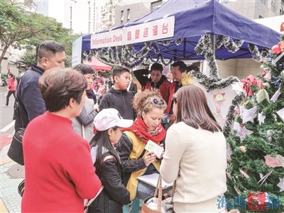 捷克青年潘淑娜參加志愿服務(wù) 身兼數(shù)職志愿使她快樂(lè)