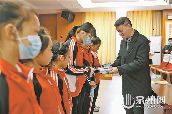 泉州開展普法宣講進(jìn)校園活動(dòng) 增強(qiáng)學(xué)生守法意識(shí)