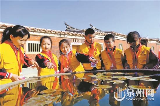 “百靈小導(dǎo)游”志愿服務(wù)啟動 志愿者進(jìn)行實地培訓(xùn)