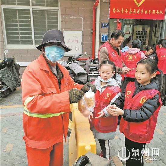 志愿服務(wù)總隊(duì)推出“造血模式” 每周日固定分發(fā)愛心早餐