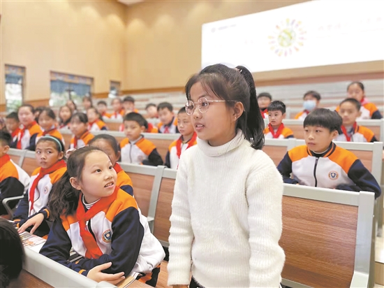 安溪縣第十八小學(xué)舉行續(xù)站儀式 小記者開啟新聞之旅