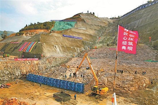 泉州白瀨水庫(kù)大壩主體工程進(jìn)入實(shí)質(zhì)性建設(shè)階段