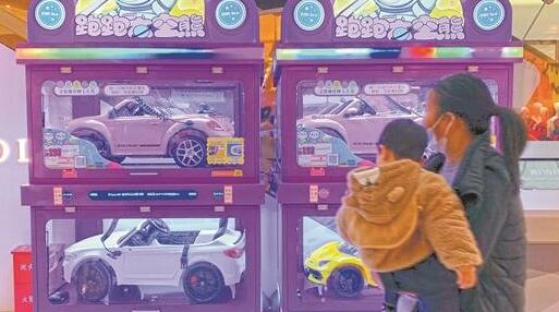 共享童車進(jìn)商場 家長有點(diǎn)不放心