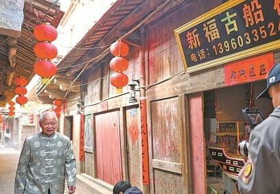 泉港年俗、年慶文化上銀屏 展示紅紅火火“泉港年”