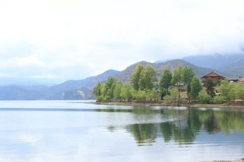 石臺打造全域旅游風景道 打造產(chǎn)業(yè)發(fā)展道