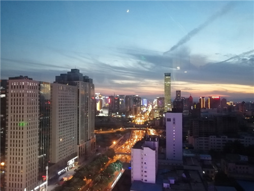 深圳舉辦“青春深圳”地鐵專列啟動(dòng)儀式 持續(xù)一個(gè)月