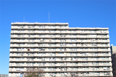 誰(shuí)應(yīng)當(dāng)支付房屋拆遷搬遷費(fèi)？對(duì)房屋拆遷費(fèi)不服怎么辦？